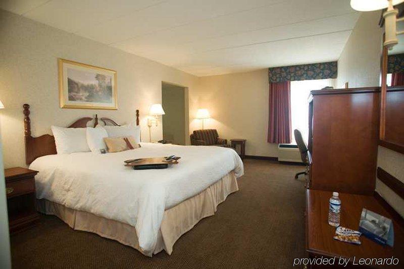 Hampton Inn Cincinnati Northwest Фейрфілд Номер фото