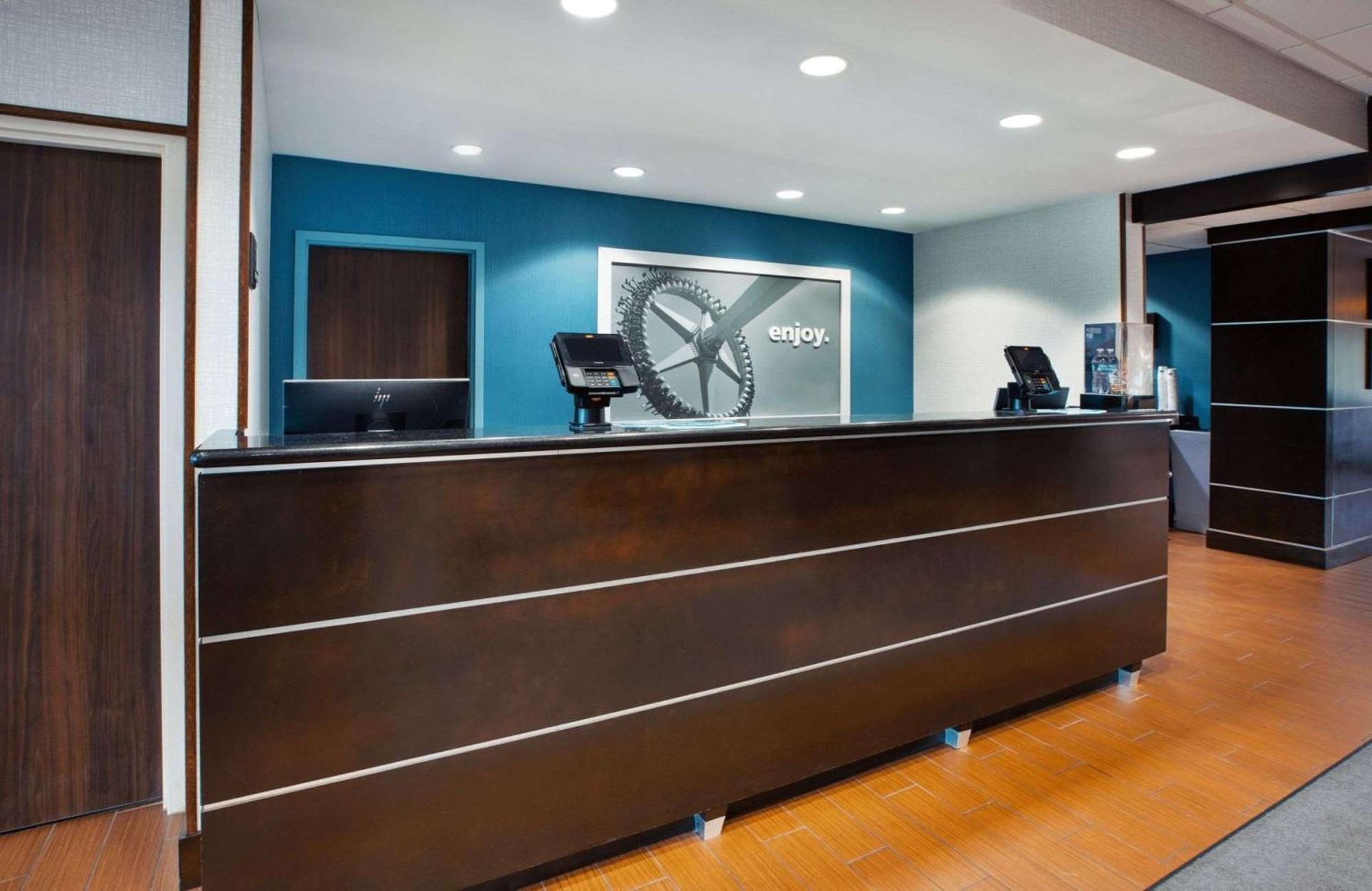 Hampton Inn Cincinnati Northwest Фейрфілд Екстер'єр фото